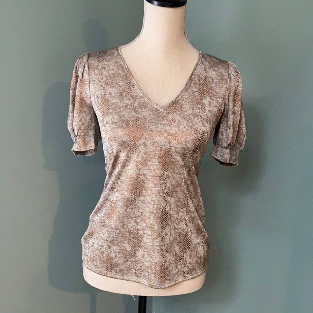 WHBM short sleeve top